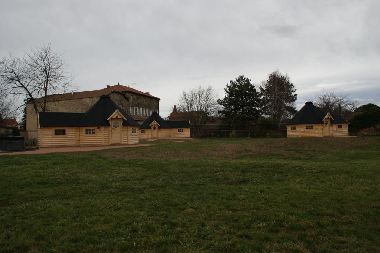 Les Cabanes Du Grand Nord Pradines  Εξωτερικό φωτογραφία