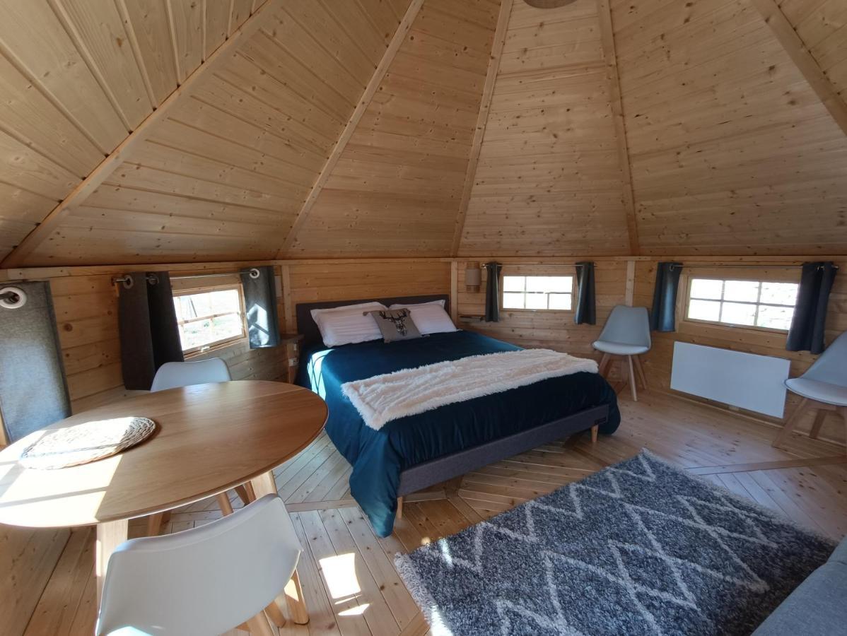Les Cabanes Du Grand Nord Pradines  Εξωτερικό φωτογραφία